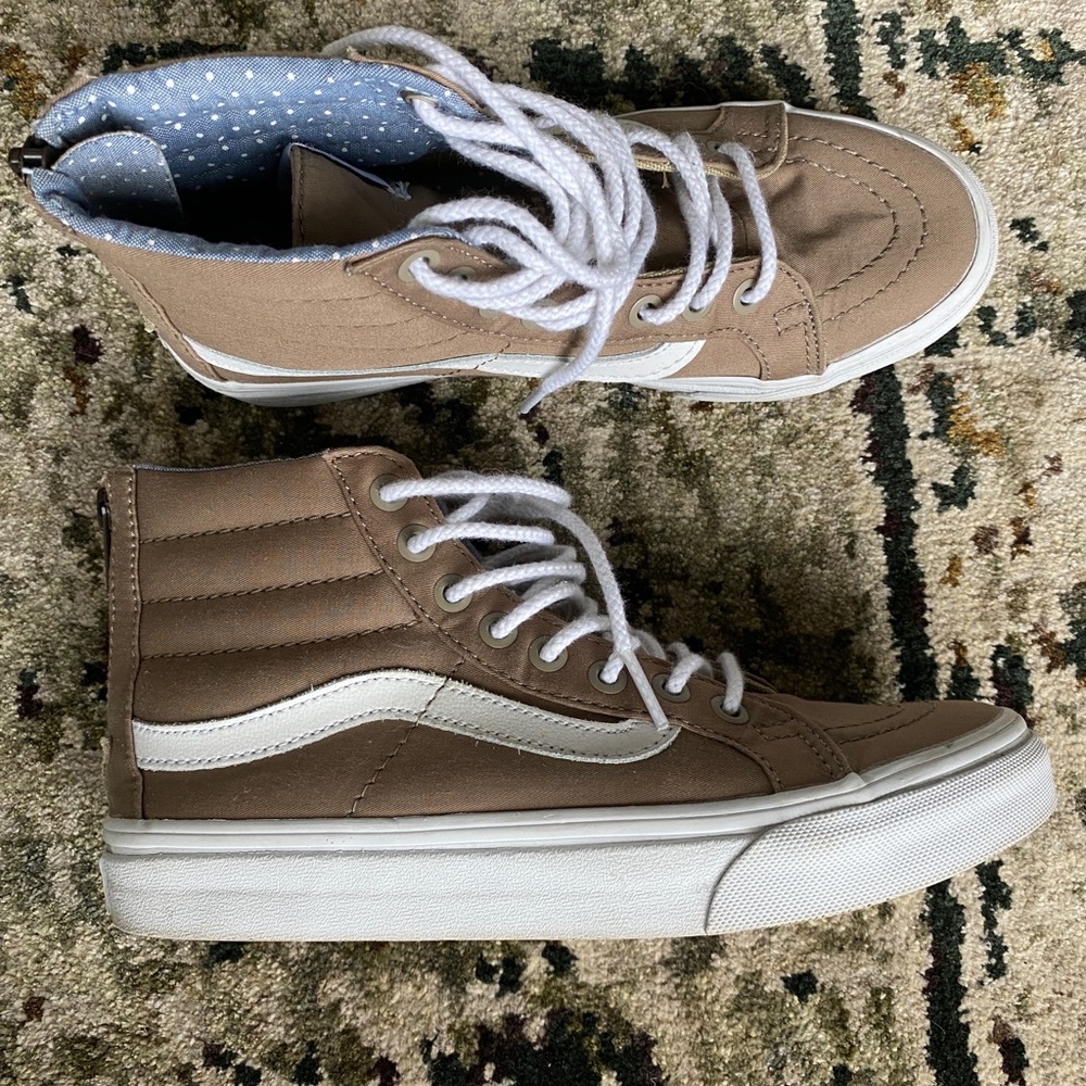 VANS Cloth Hightops Sz 4 mens 5.5 women